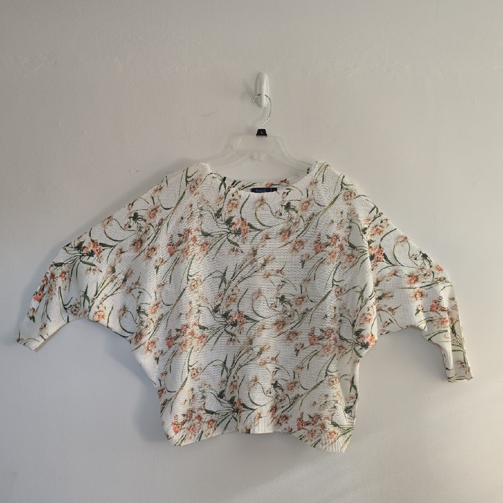 Collezioni Leonardo Italian Floral Knit Women's Sweater